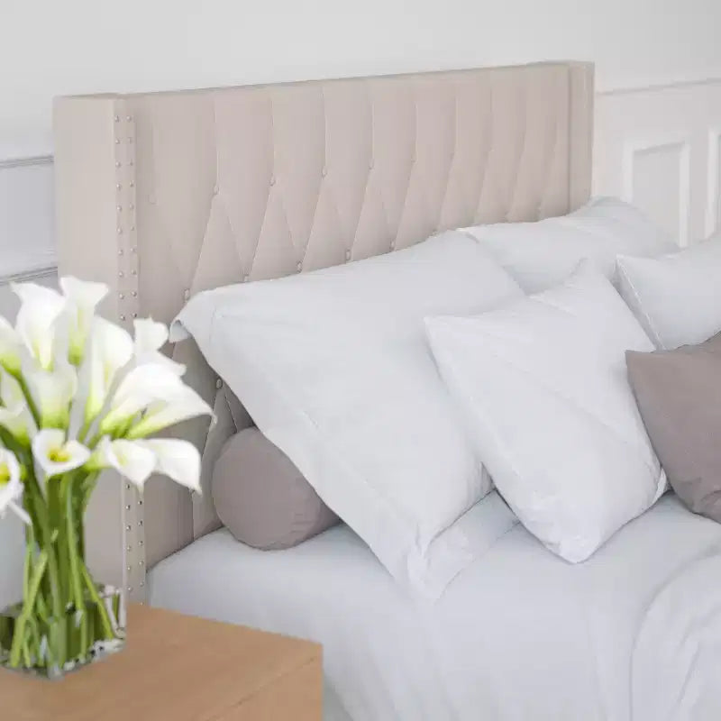 Merrick Lane Upholstered Platform Bed with Button Tufted Headboard