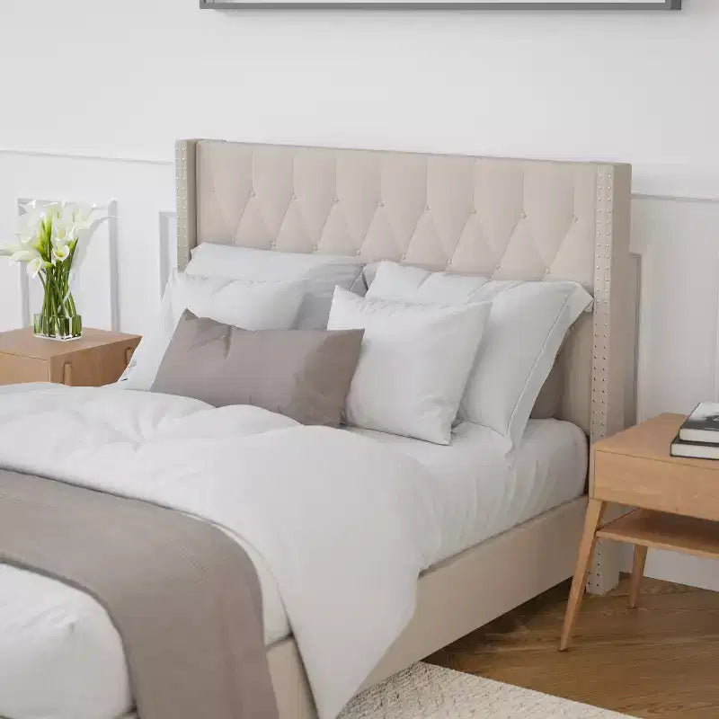 Merrick Lane Upholstered Platform Bed with Button Tufted Headboard