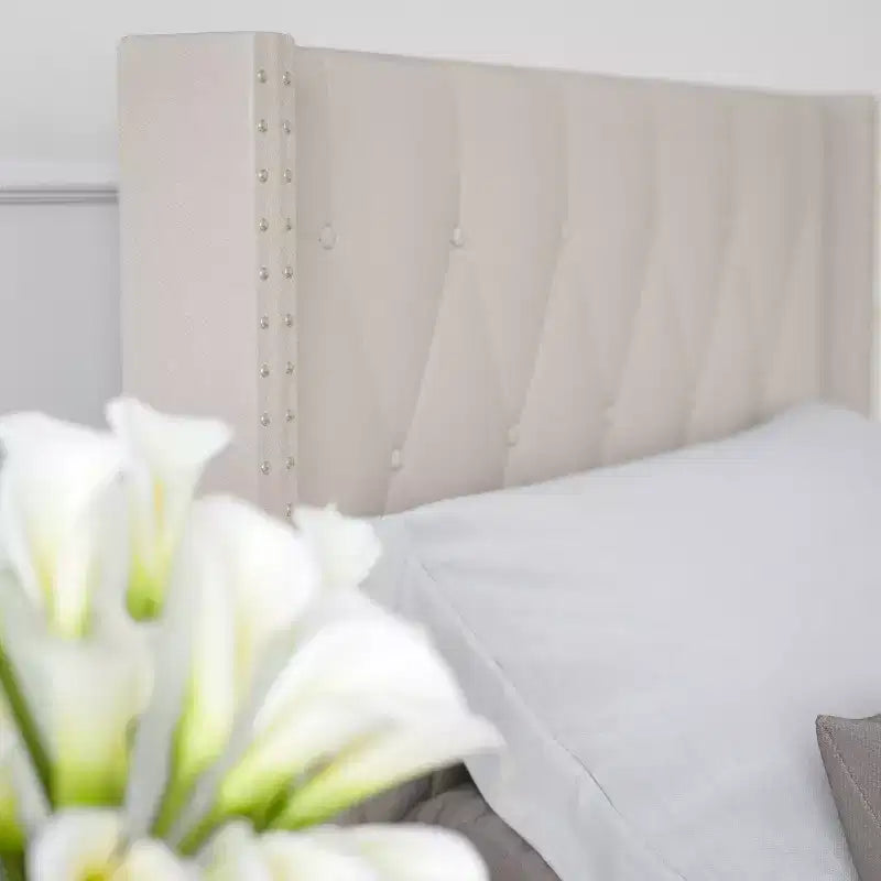 Merrick Lane Upholstered Platform Bed with Button Tufted Headboard